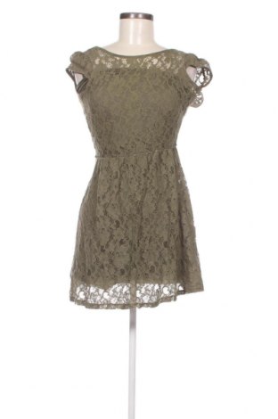 Kleid Yfl Reserved, Größe S, Farbe Grün, Preis 5,12 €