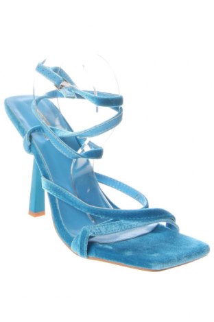 Sandále Pretty Little Thing, Veľkosť 39, Farba Modrá, Cena  40,72 €