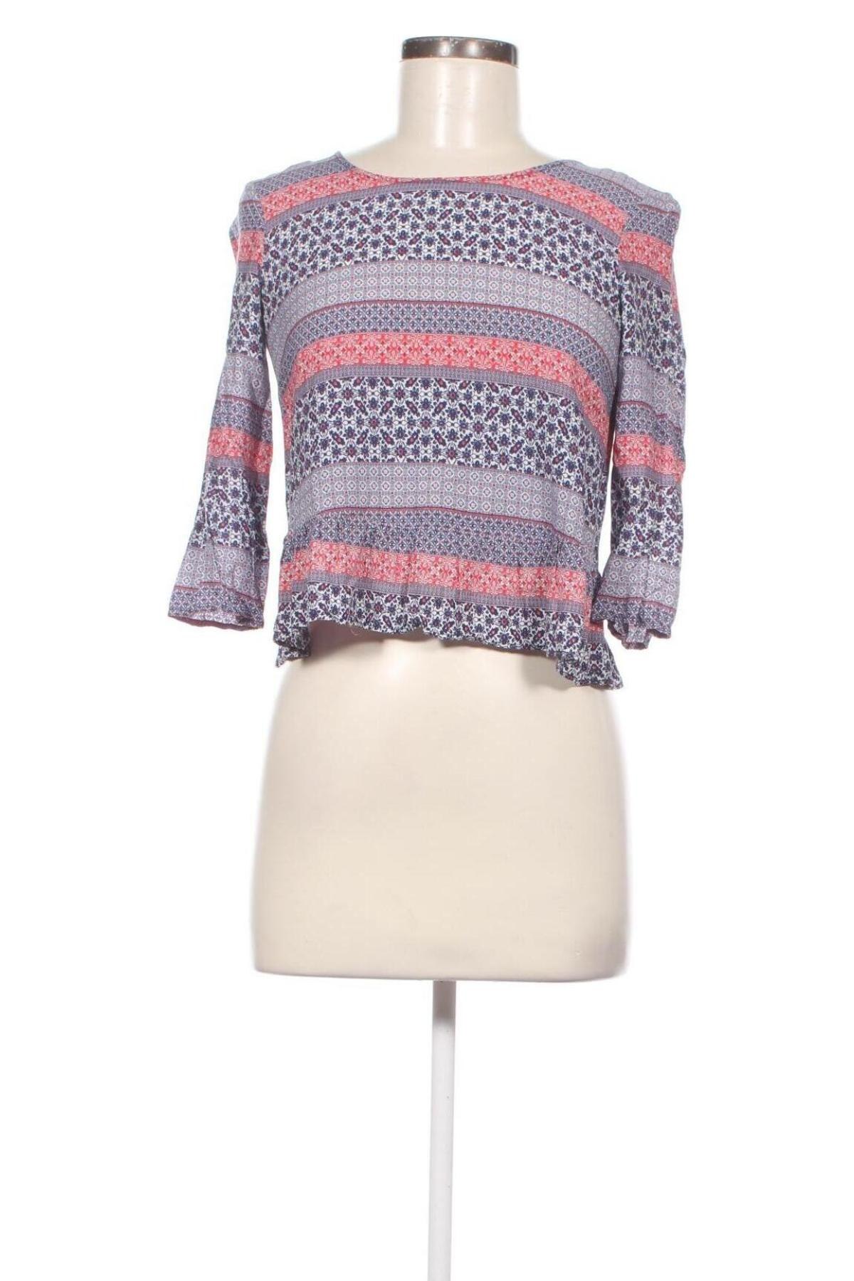Damen Shirt Bershka, Größe S, Farbe Mehrfarbig, Preis 2,78 €