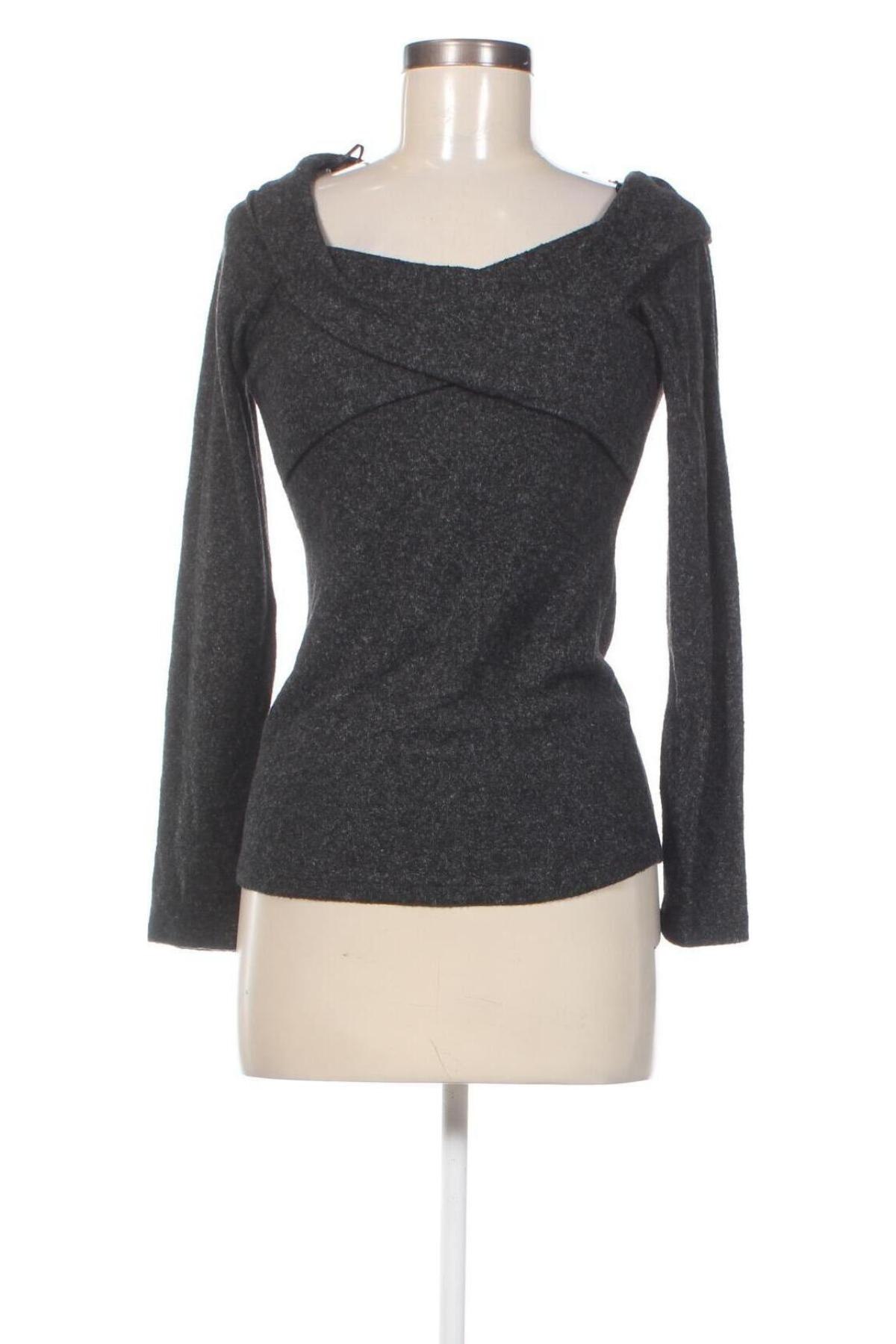 Дамска блуза Edc By Esprit, Размер XS, Цвят Черен, Цена 24,00 лв.