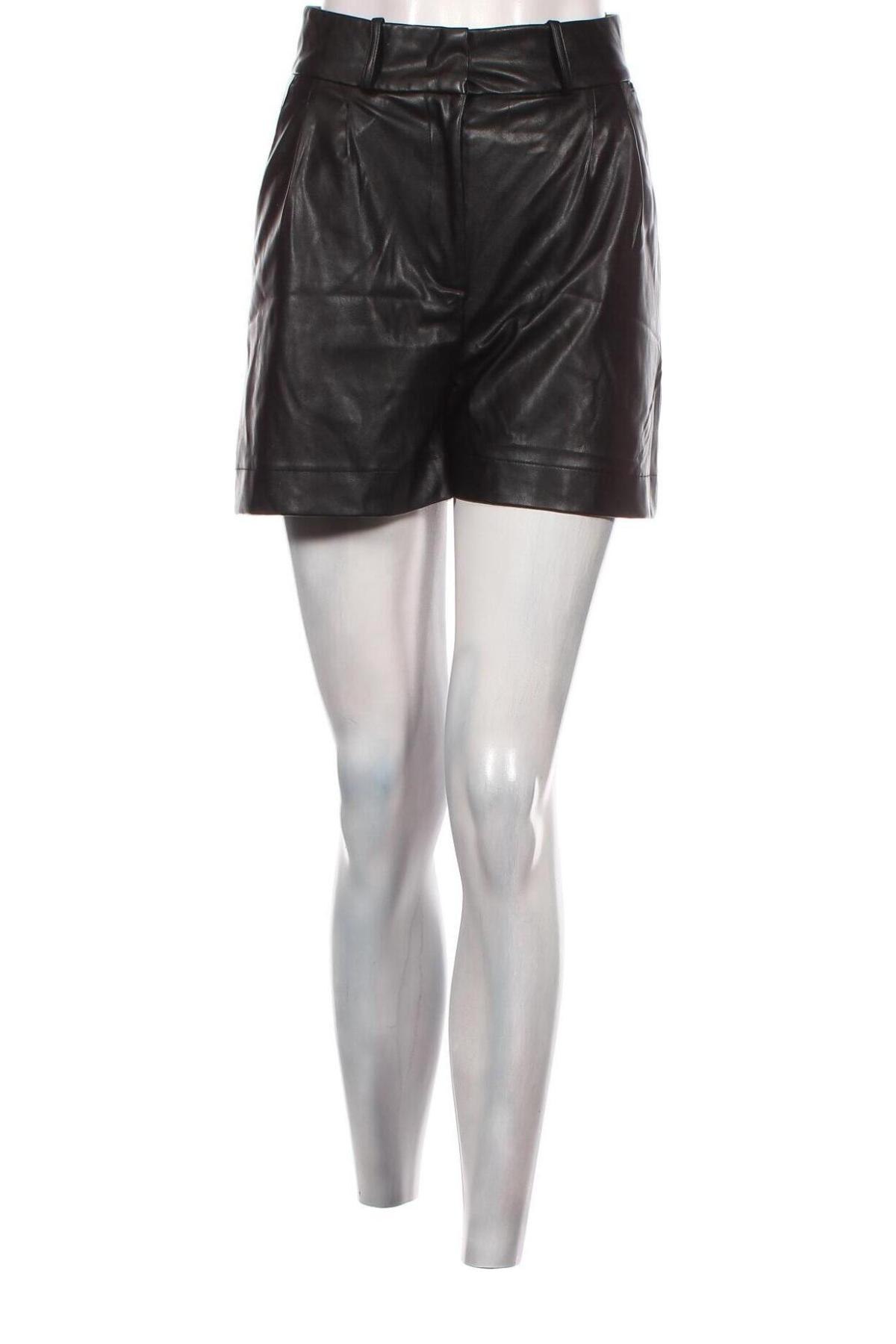 Γυναικείο κοντό δερμάτινο παντελόνι Flavio Castellani, Μέγεθος M, Χρώμα Μαύρο, Τιμή 6,52 €