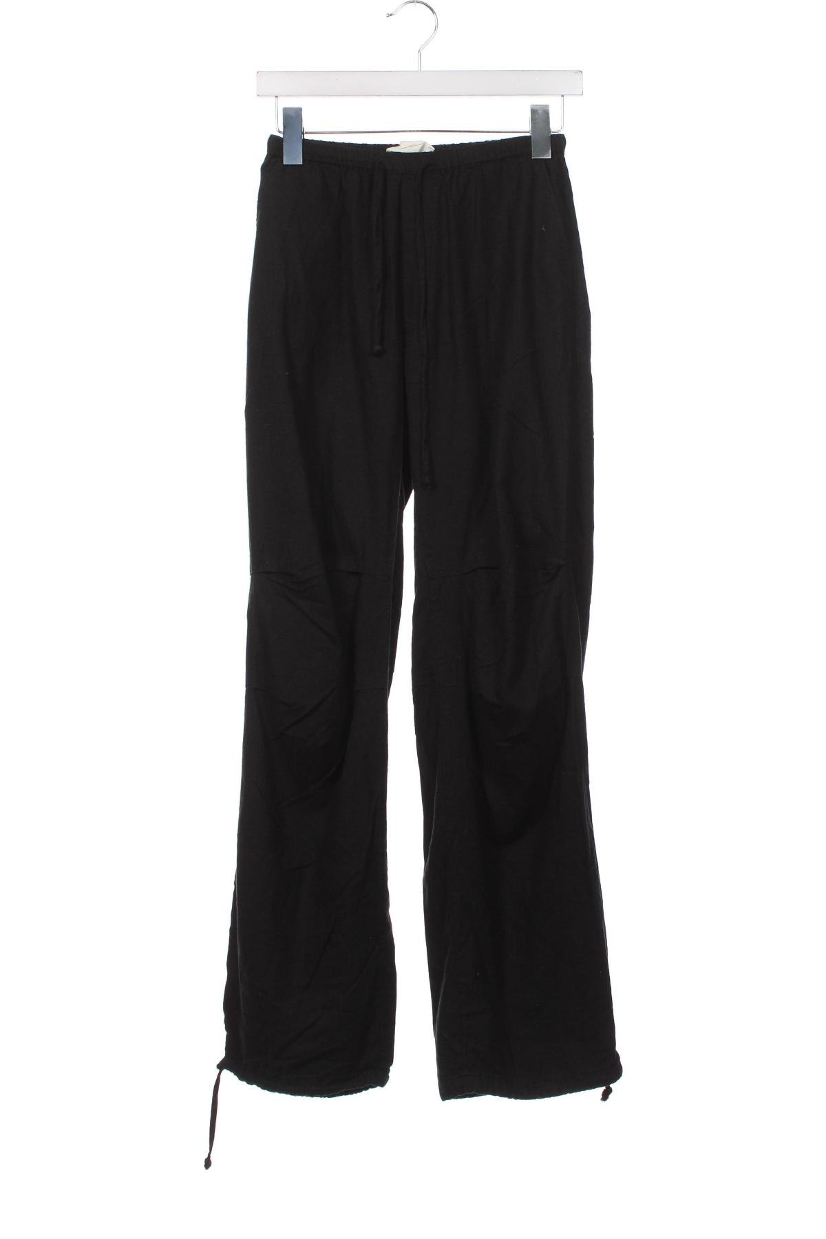 Dámské kalhoty  Pull&Bear, Velikost XS, Barva Černá, Cena  152,00 Kč