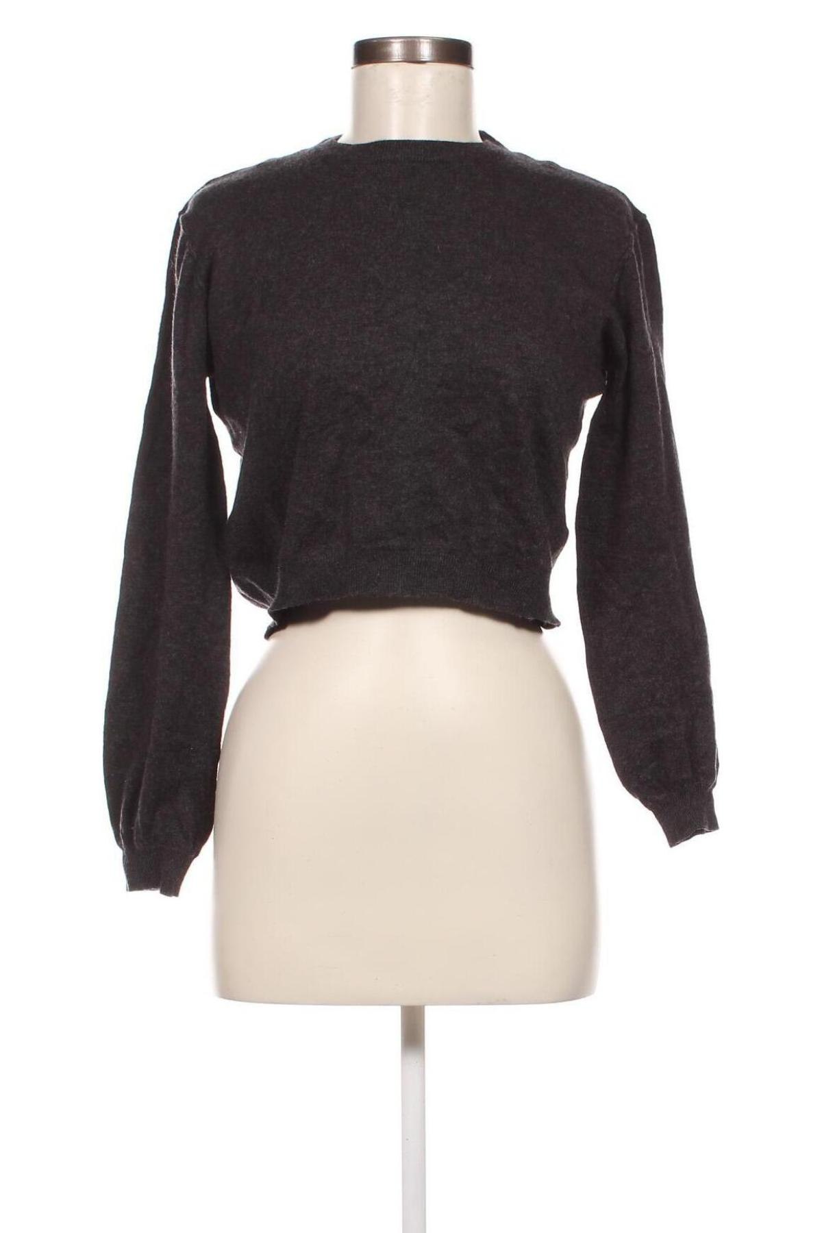 Дамски пуловер Pull&Bear, Размер S, Цвят Сив, Цена 7,25 лв.