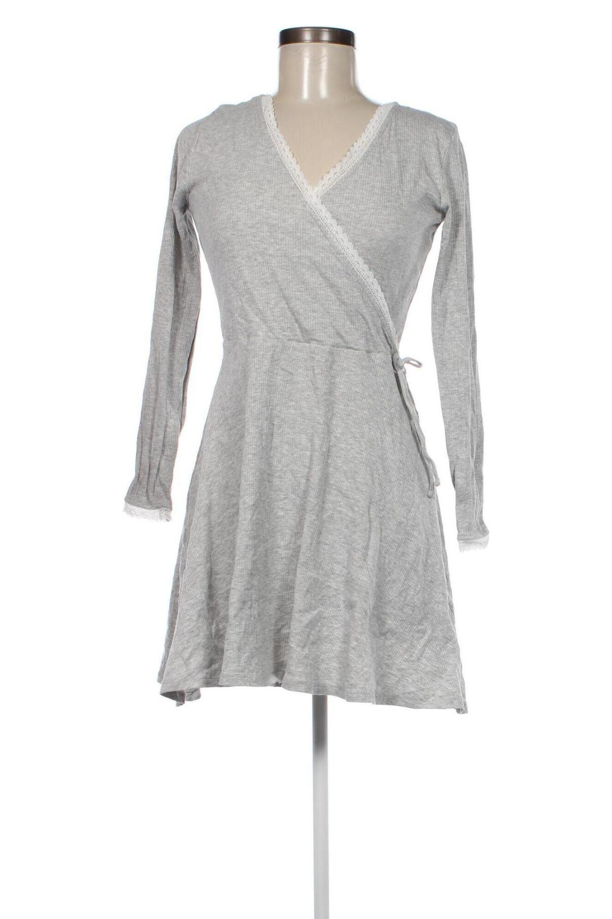 Kleid H&M Divided, Größe M, Farbe Grau, Preis € 3,43