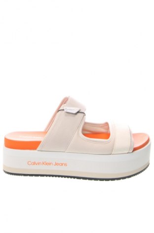 Pantolette Calvin Klein Jeans, Größe 39, Farbe Ecru, Preis 68,99 €