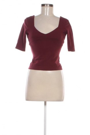 Damen Shirt Bershka, Größe M, Farbe Rot, Preis 3,99 €