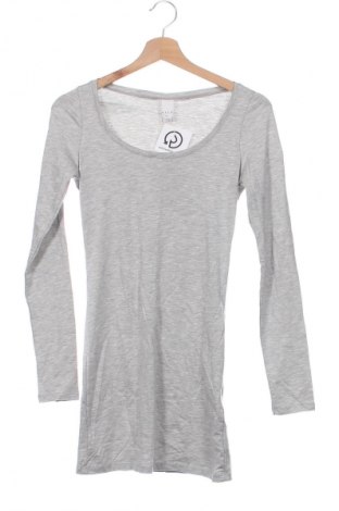 Damen Shirt VILA, Größe XS, Farbe Grau, Preis 10,23 €