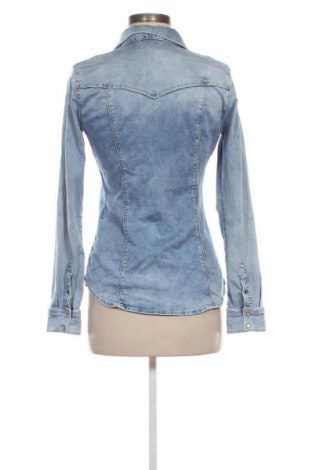 Damenbluse Guess, Größe S, Farbe Blau, Preis € 34,79