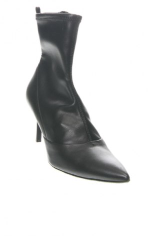 Botine de damă Calvin Klein, Mărime 40, Culoare Negru, Preț 704,99 Lei