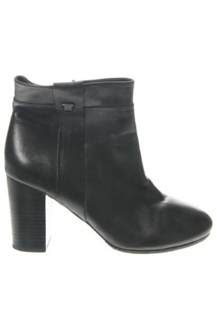 Damen Stiefeletten Massimo Dutti, Größe 41, Farbe Schwarz, Preis 29,99 €