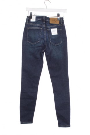 Γυναικείο Τζίν Calvin Klein, Μέγεθος M, Χρώμα Μπλέ, Τιμή 139,99 €