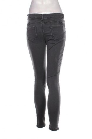 Damskie jeansy Calzedonia, Rozmiar M, Kolor Czarny, Cena 37,99 zł