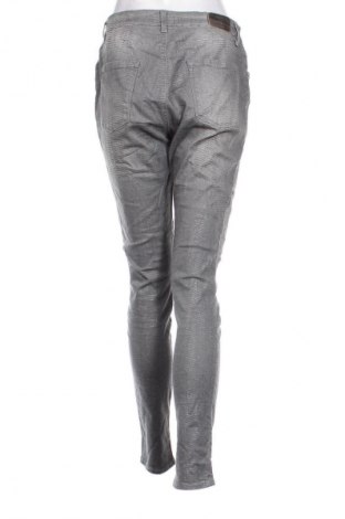 Damen Jeans Cerruti, Größe L, Farbe Grau, Preis € 30,99