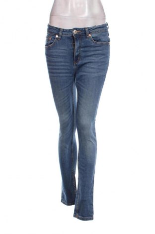 Damen Jeans Lager 157, Größe M, Farbe Blau, Preis € 3,99