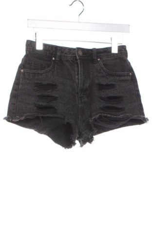 Damen Shorts Cropp, Größe XS, Farbe Grau, Preis € 6,99