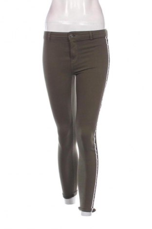 Damenhose Bershka, Größe S, Farbe Grün, Preis € 4,99