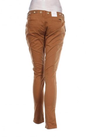 Pantaloni de femei Guess, Mărime M, Culoare Maro, Preț 263,99 Lei