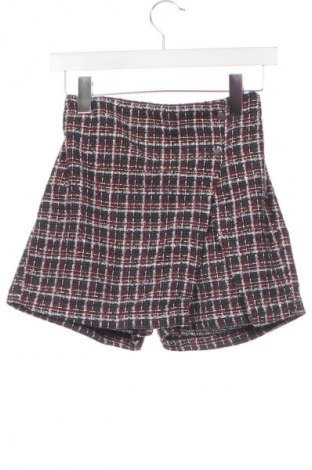 Kinder Shorts LCW, Größe 13-14y/ 164-168 cm, Farbe Mehrfarbig, Preis € 4,99