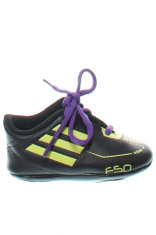 Încălțăminte pentru copii Adidas, Mărime 17, Culoare Multicolor, Preț 71,99 Lei