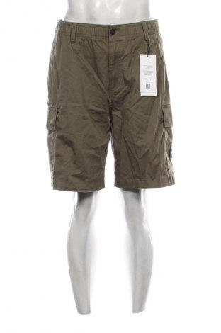 Męskie szorty Calvin Klein Jeans, Rozmiar M, Kolor Zielony, Cena 433,99 zł