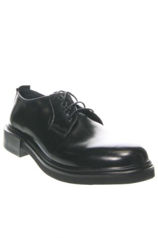 Férfi cipők
 Calvin Klein, Méret 46, Szín Fekete, Ár 84 669 Ft