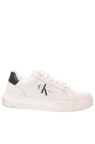 Férfi cipők
 Calvin Klein Jeans, Méret 42, Szín Fehér, Ár 34 189 Ft