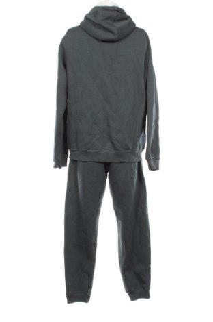 Trening sport pentru bărbați PUMA, Mărime XL, Culoare Verde, Preț 613,00 Lei