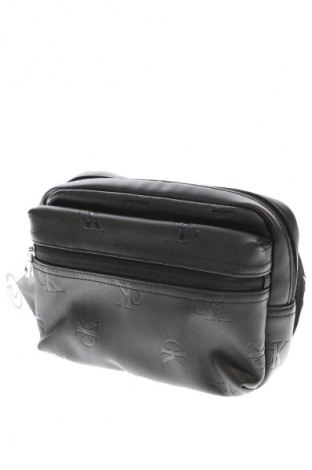 Kosmetiktasche Calvin Klein Jeans, Farbe Schwarz, Preis 40,99 €