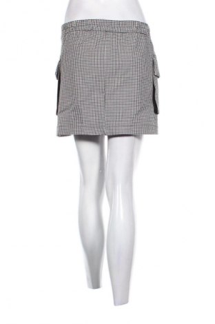Rock Bershka, Größe S, Farbe Mehrfarbig, Preis 3,99 €