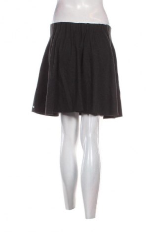 Пола Edc By Esprit, Размер S, Цвят Сив, Цена 17,99 лв.
