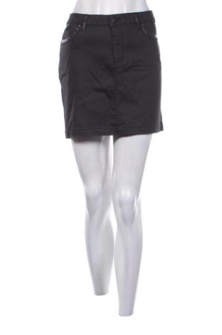 Φούστα Edc By Esprit, Μέγεθος S, Χρώμα Μαύρο, Τιμή 5,99 €