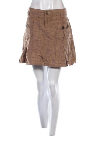 Пола Edc By Esprit, Размер L, Цвят Бежов, Цена 15,99 лв.
