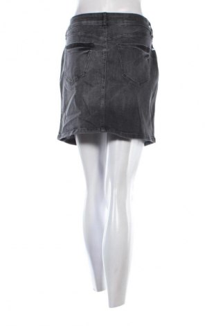 Rock Edc By Esprit, Größe M, Farbe Grau, Preis 5,99 €