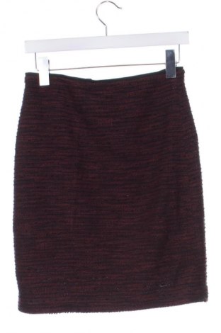 Rock Esprit, Größe XS, Farbe Rot, Preis 11,99 €