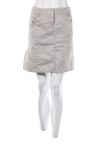 Rock Esprit, Größe S, Farbe Grau, Preis 11,99 €