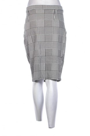 Sukně Izabel London, Velikost M, Barva Vícebarevné, Cena  159,00 Kč