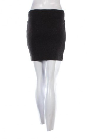 Rock ONLY, Größe S, Farbe Schwarz, Preis € 8,99