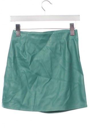Fustă Pull&Bear, Mărime XS, Culoare Verde, Preț 61,99 Lei
