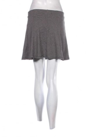Rock Pull&Bear, Größe S, Farbe Mehrfarbig, Preis 4,99 €