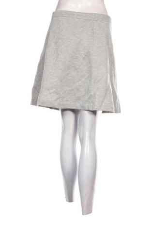 Rock Reserved, Größe M, Farbe Grau, Preis 3,99 €