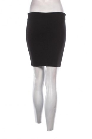 Φούστα Stradivarius, Μέγεθος S, Χρώμα Μαύρο, Τιμή 6,99 €