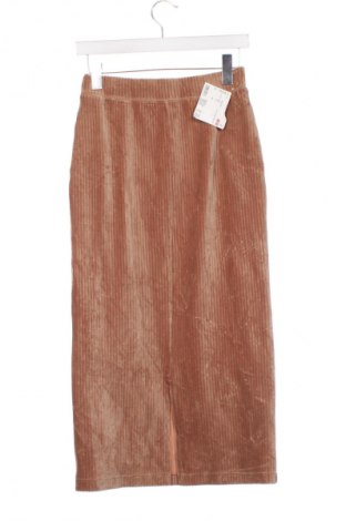 Пола Uniqlo, Размер XS, Цвят Бежов, Цена 11,99 лв.
