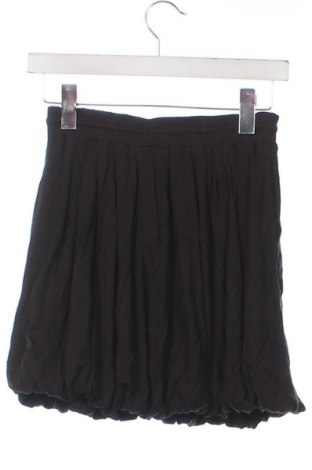 Sukně United Colors Of Benetton, Velikost XS, Barva Černá, Cena  199,00 Kč