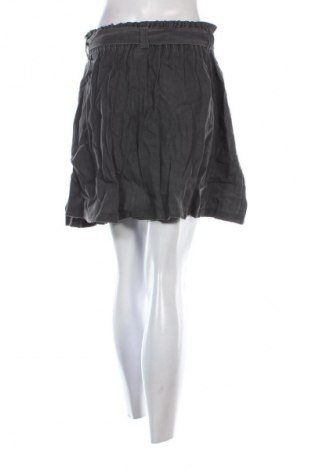 Rock VILA, Größe S, Farbe Grau, Preis 8,99 €
