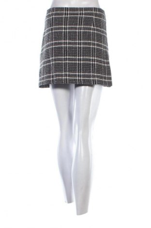 Spódnica Zara Trafaluc, Rozmiar M, Kolor Czarny, Cena 23,99 zł
