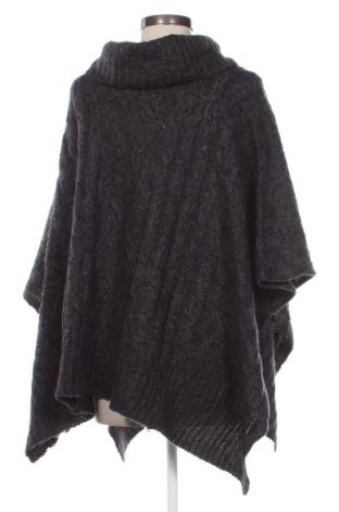 Poncho, Größe M, Farbe Grün, Preis € 5,99