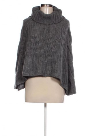 Poncho, Mărime M, Culoare Gri, Preț 26,99 Lei