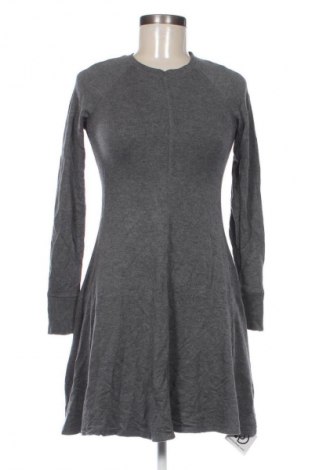 Kleid BDG, Größe S, Farbe Grau, Preis € 7,99