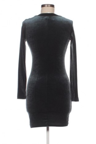 Kleid Bershka, Größe S, Farbe Grün, Preis € 7,05
