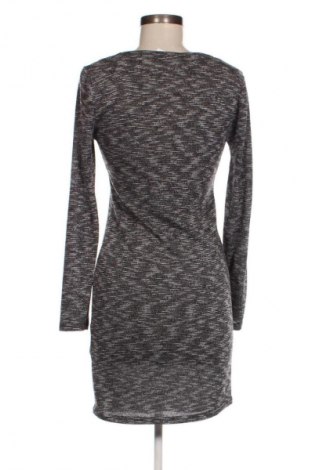 Kleid Colloseum, Größe L, Farbe Grau, Preis € 11,99